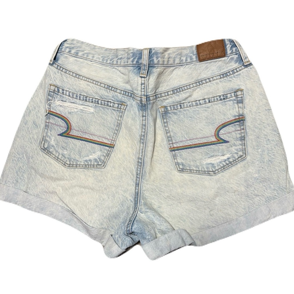 American Eagle Rainbow Pockets Light Wash Ripped Distressed Cuffed Jean Short 🌈